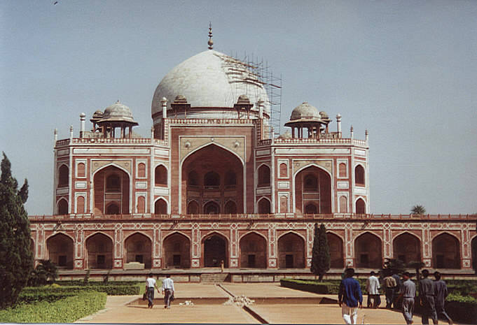 delhi.jpg (61264 Byte)